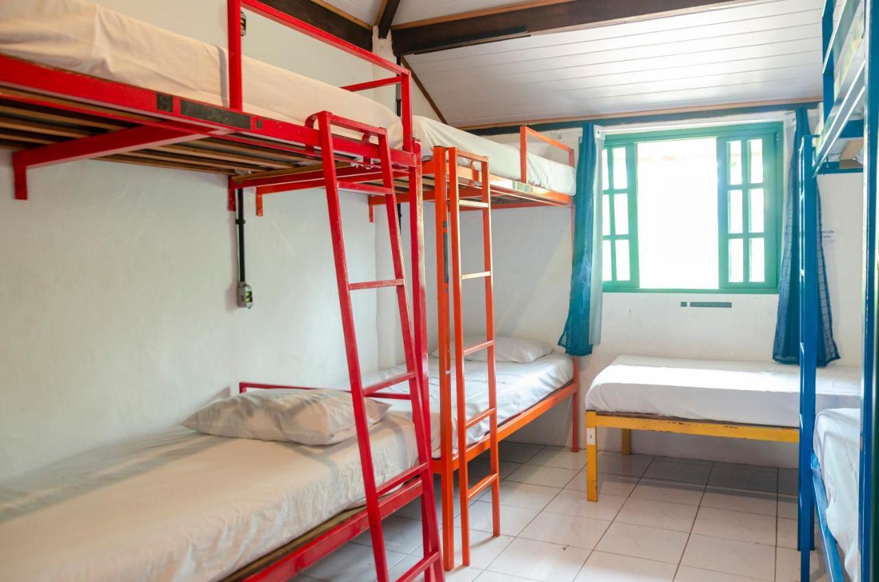 Clan.Destino Hostel Ilhabela Extérieur photo